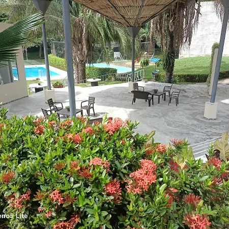 Casa Vacacional Condominio Bambu Carmen de Apicalá Exterior photo